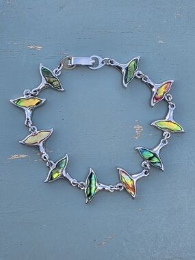 S-80 Abalone Whale Tail Link Bracelet Silver Tone 7" Y2K